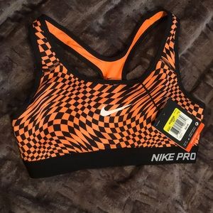 Brand new Nike Pro Sports Bra